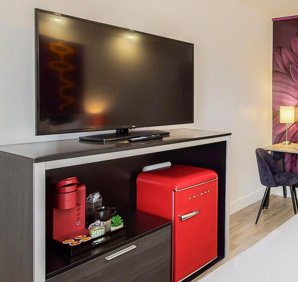 Hotel Zazz アルバカーキ エクステリア 写真